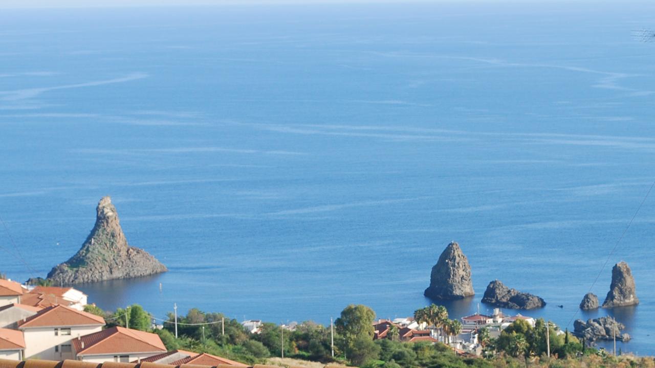 Etna Hills Sea Appartement Aci Trezza Buitenkant foto